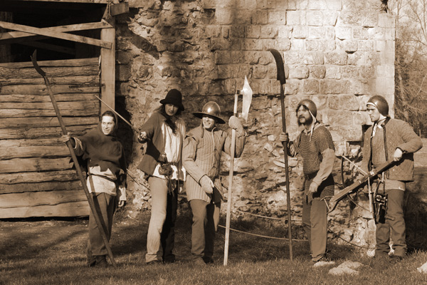 Photographie de soldats médiévaux